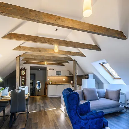 Luxe In Bernartice, Ook Voor Groepen Kkh045 Bernartice (Trutnov)