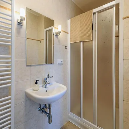 Villa Luxe In Bernartice, Ook Voor Groepen Kkh045 Bernartice (Trutnov)